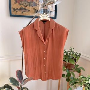 Banana Republic rose gold coloured silky top